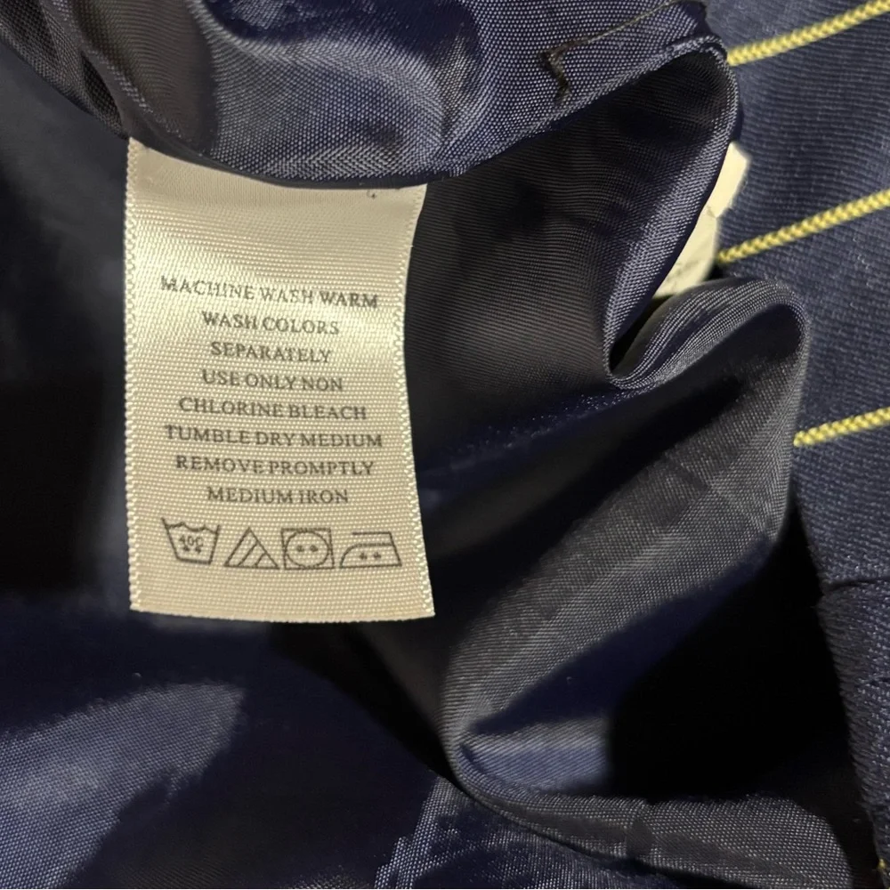 Metrostyle Vintage 90’s Dark Blue‎ Pinstriped Blazer and Skirt Ensemble Suit